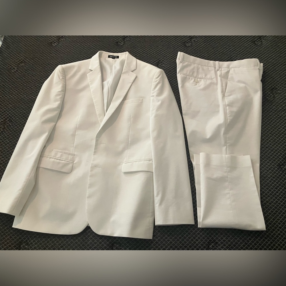 Express Men’s White Suit Jacket and Pants